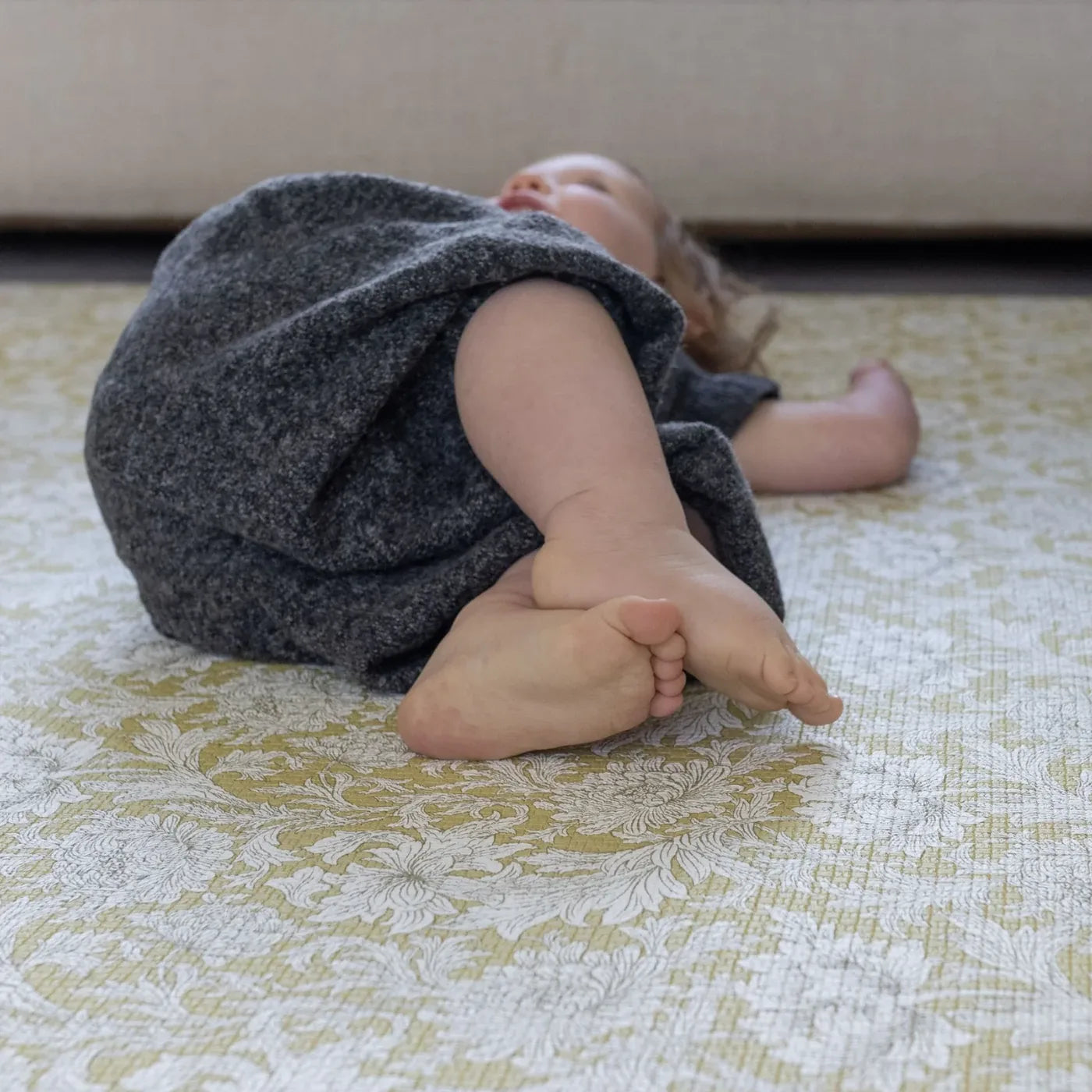 The Severn & Chrysanthemum Playmat