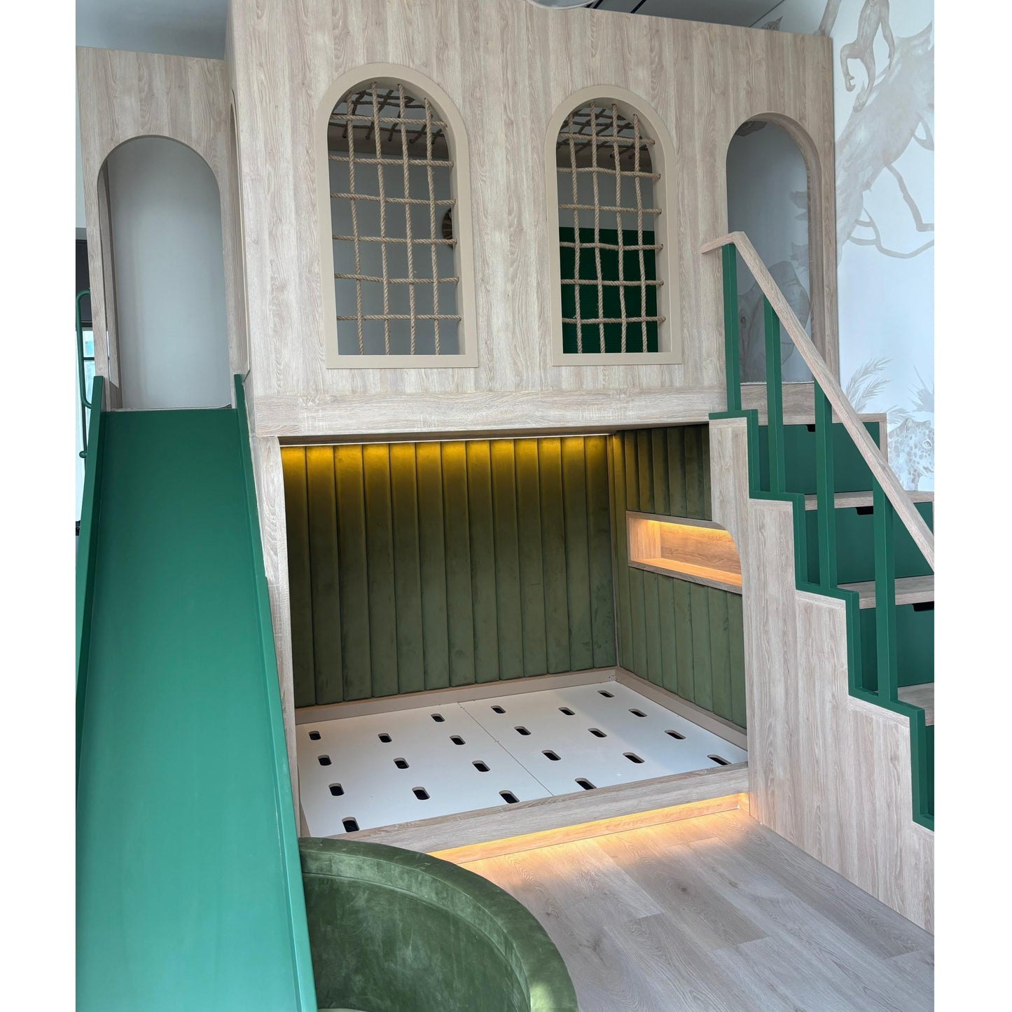 Customizable Bunk Bed – Pre-Order (can be 100% customised upon order)
