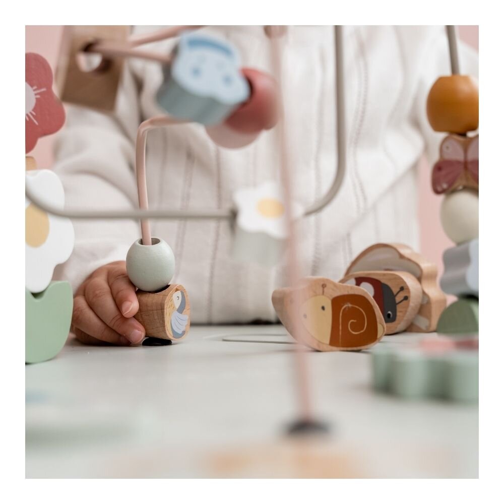 Activity Table Flowers & Butterflies