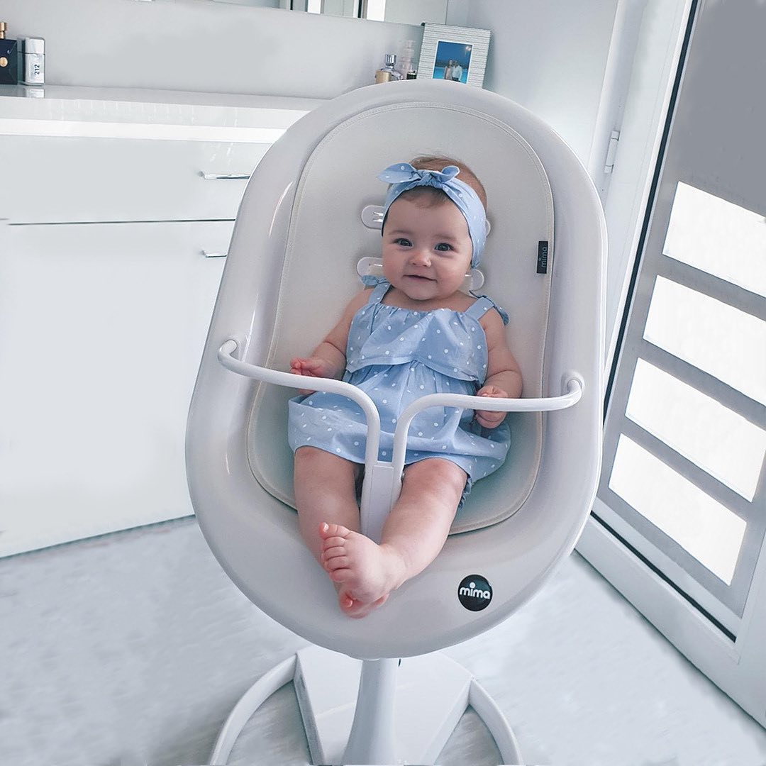 كرسي القمر العالي مع القدم -الأبيض