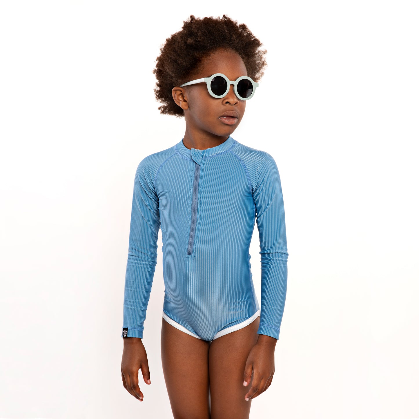 ملابس سباحة مضلعة من الشعب المرجانية