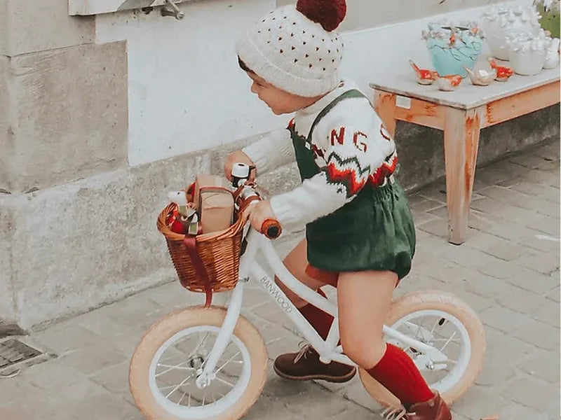 Outdoor Toys & Ride-ons