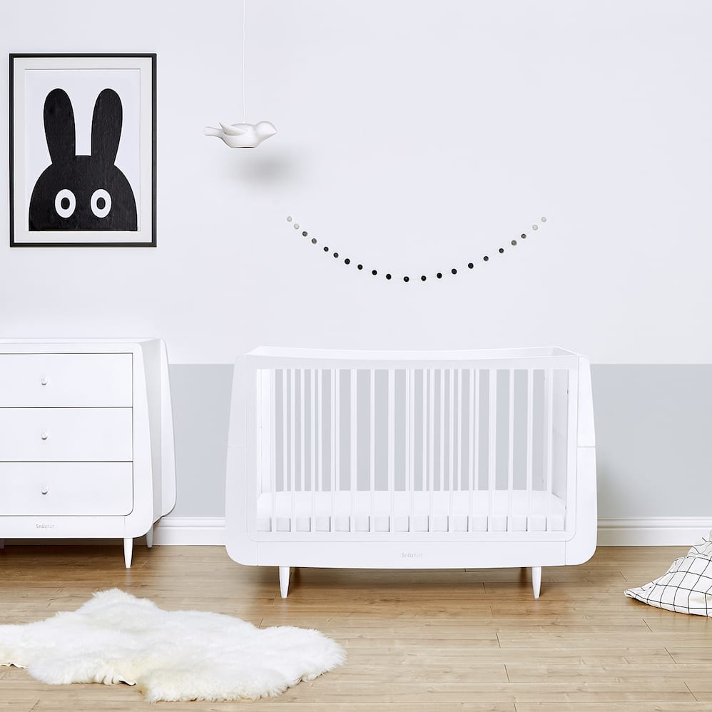 SnuzKot Skandi Cot Bed - White
