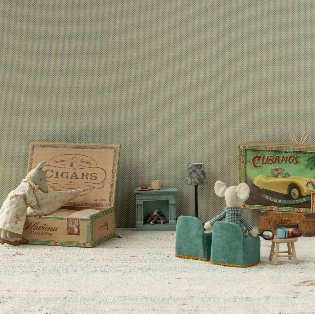 Grandma And Grandpa Mice In Cigarbox