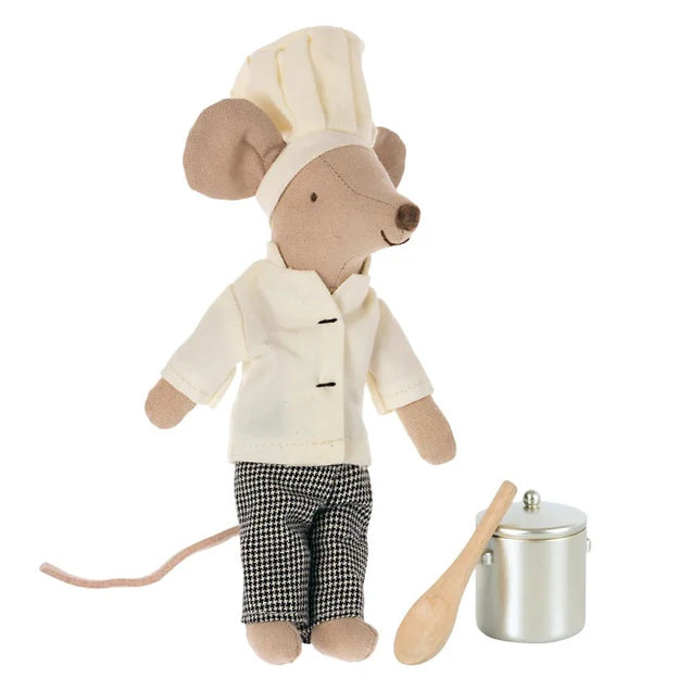 Chef Mouse W. Soup Pot And Spoon