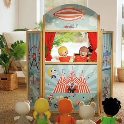 Wooden Circus Theater