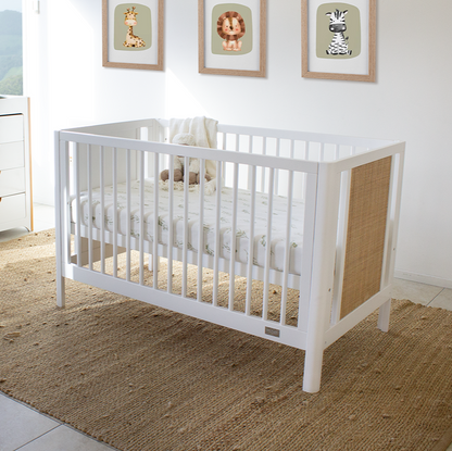 Aliya Cot - White/Natural