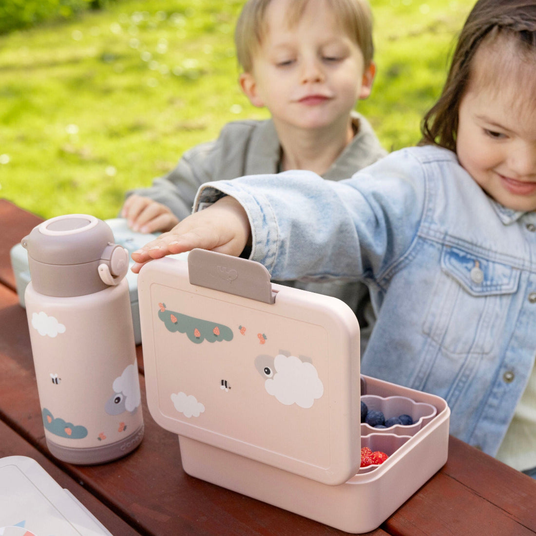 Insulated Bottle Tiny Farm Powder 340ml