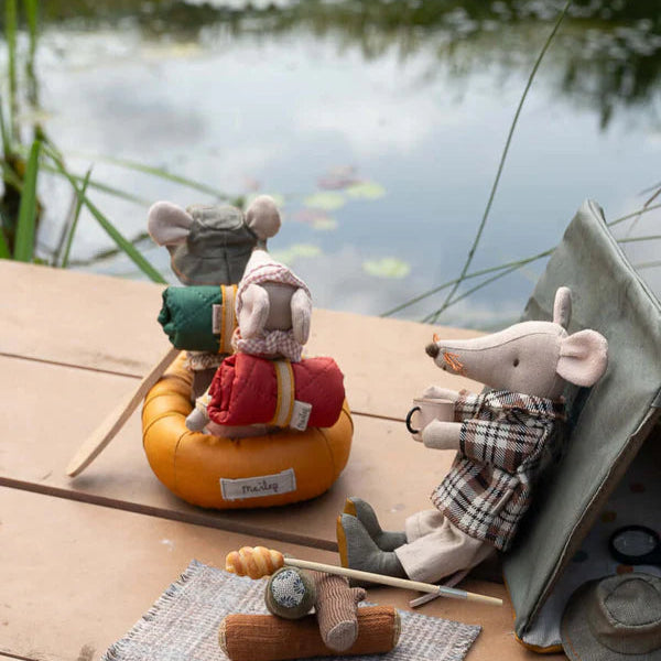 Rubber Boat Mouse