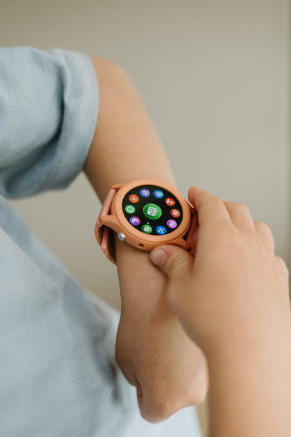 K-WATCH - Interactive Watch - Coral