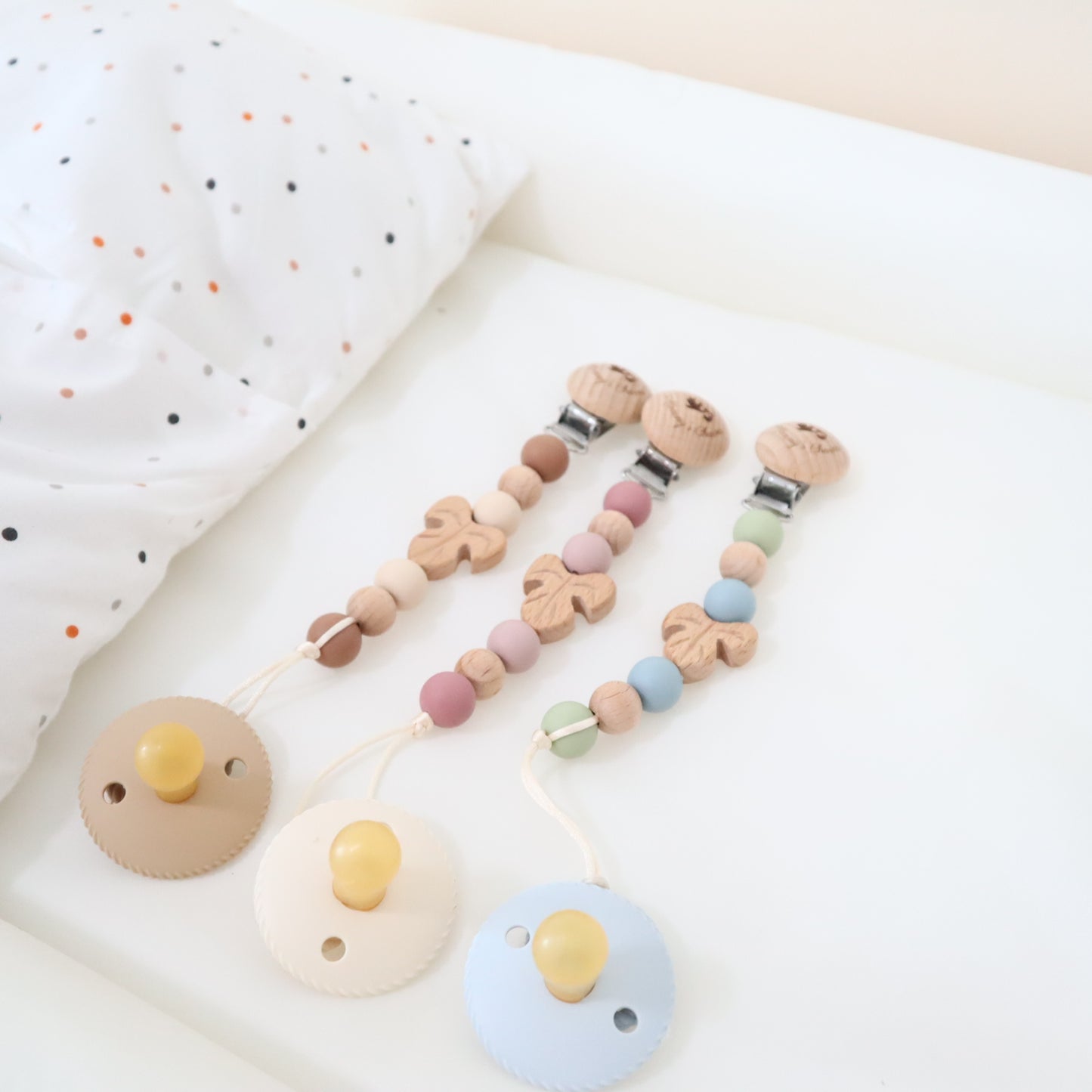 Autumn Pacifier Clip Pink