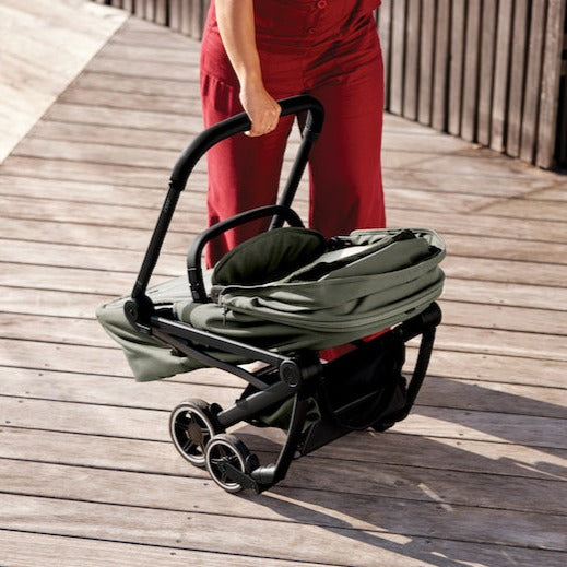 Aer+ Carry Cot - Sage Green