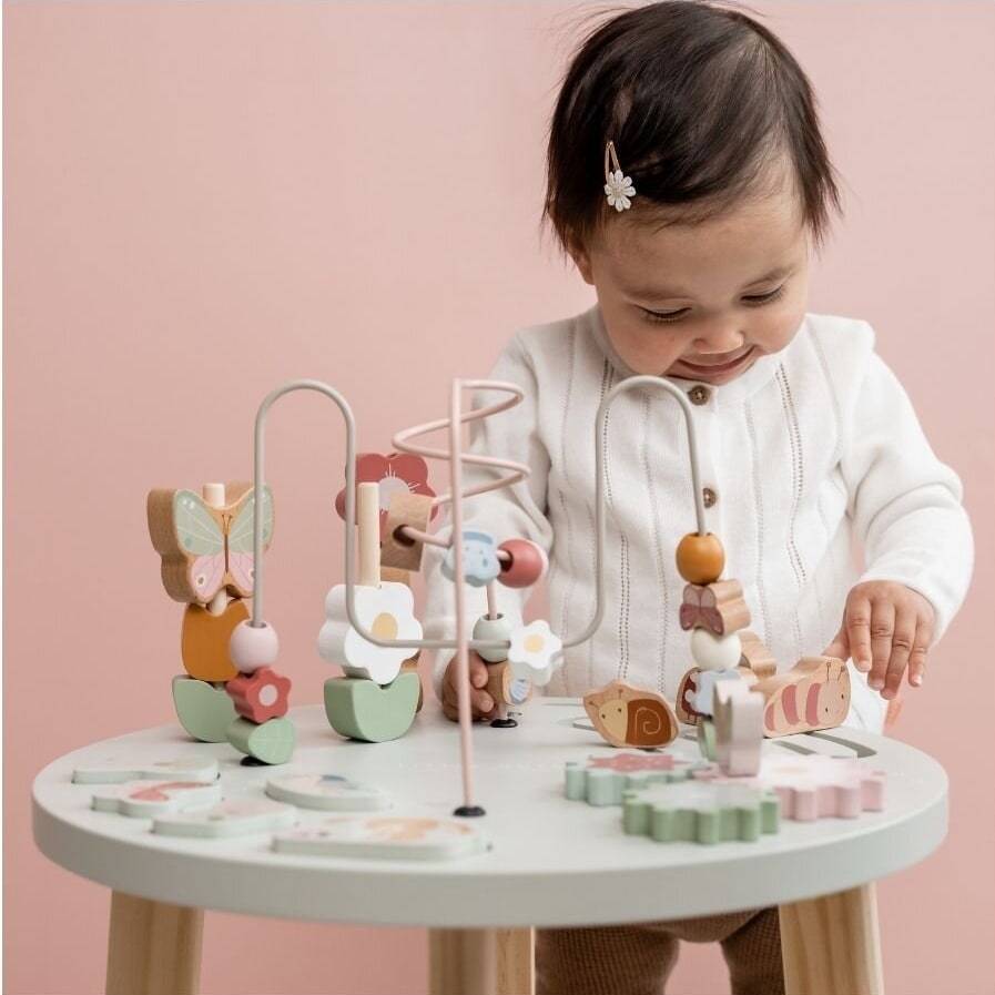 Activity Table Flowers & Butterflies