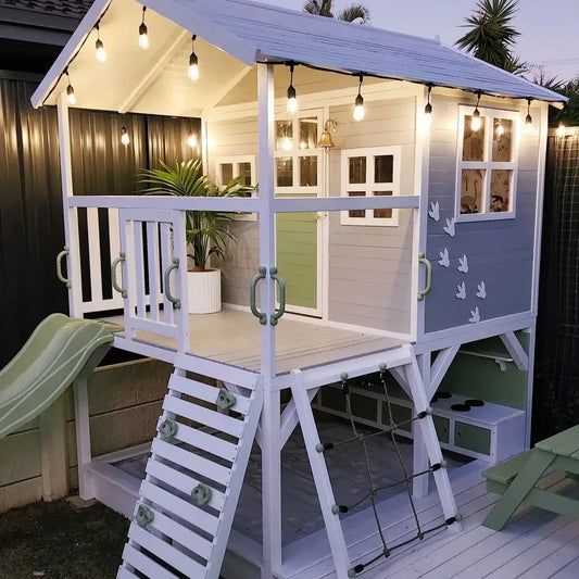 Discover Den Cubby House