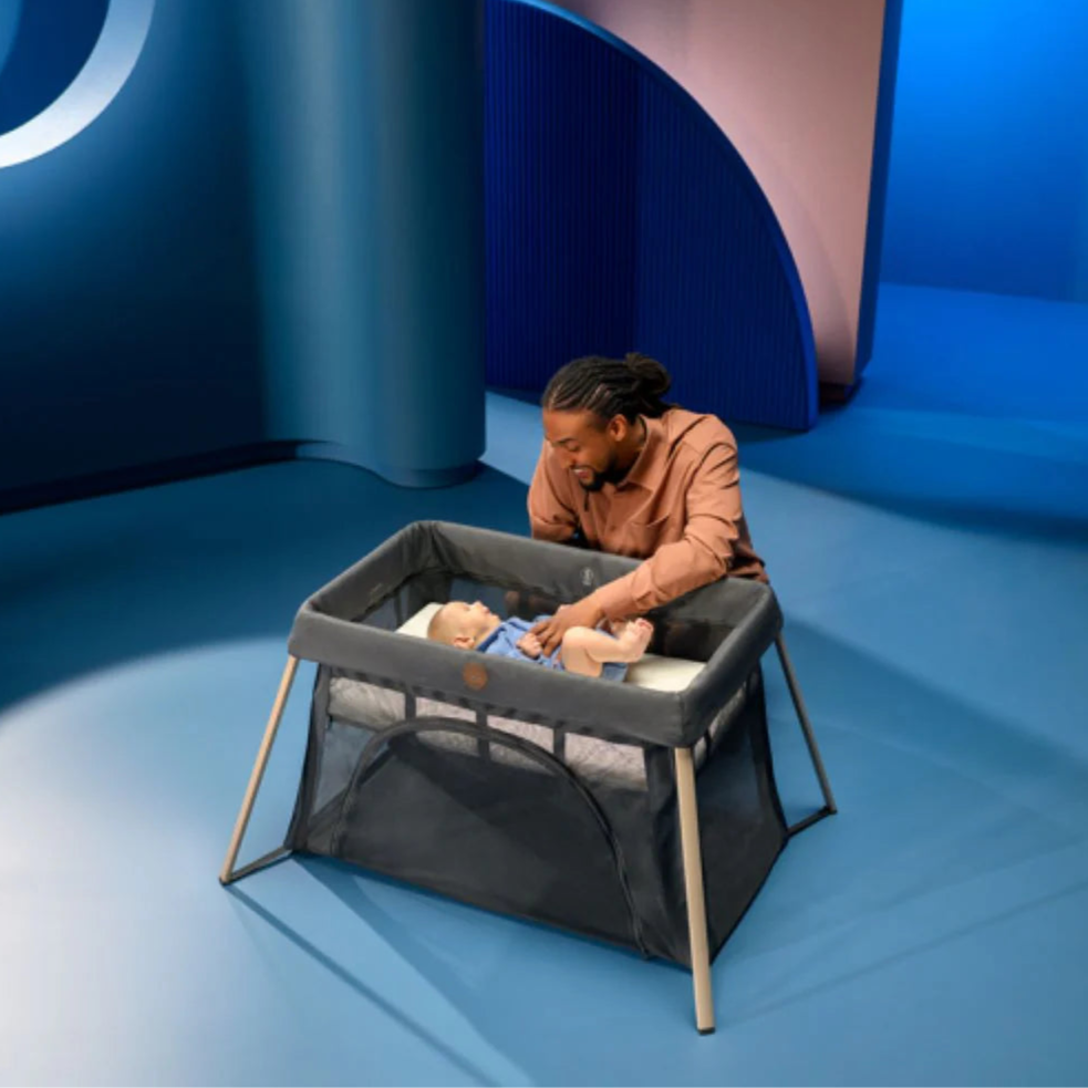 Calao Light Travel Cot Beyond Graphite Eco