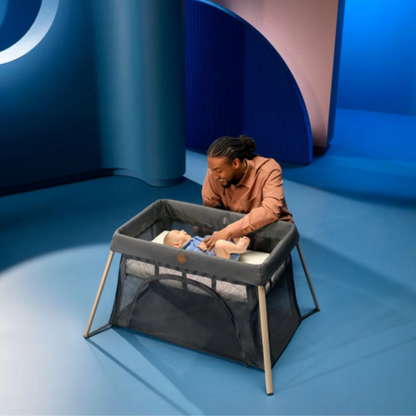 Calao Light Travel Cot Beyond Graphite Eco