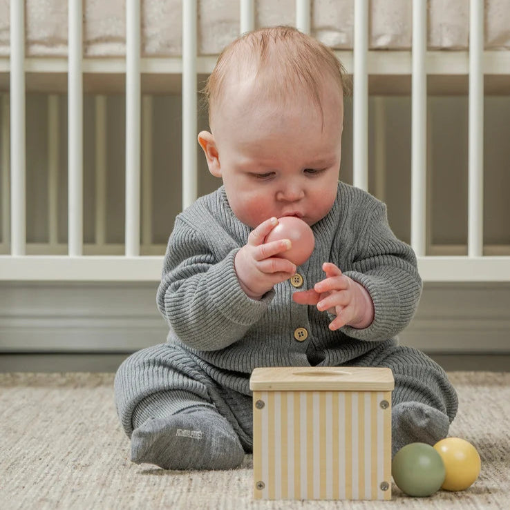 Play And Learn Box 6-12 Months