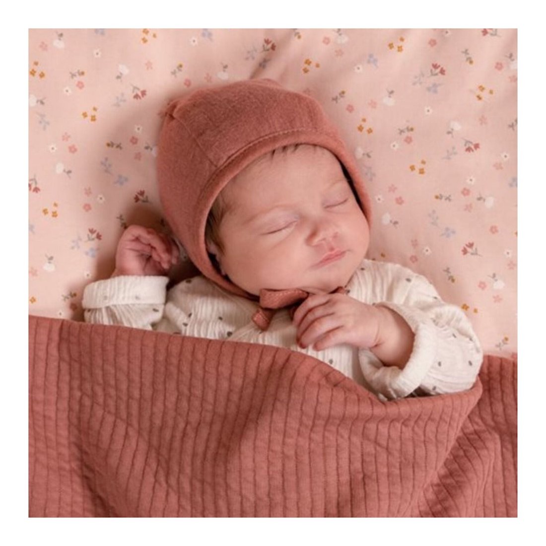 Fitted Bassinet Sheet Little Pink Flowers