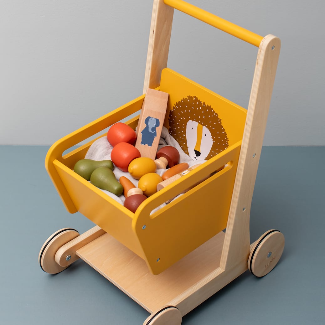 Wooden shopping cart - Mr. Lion