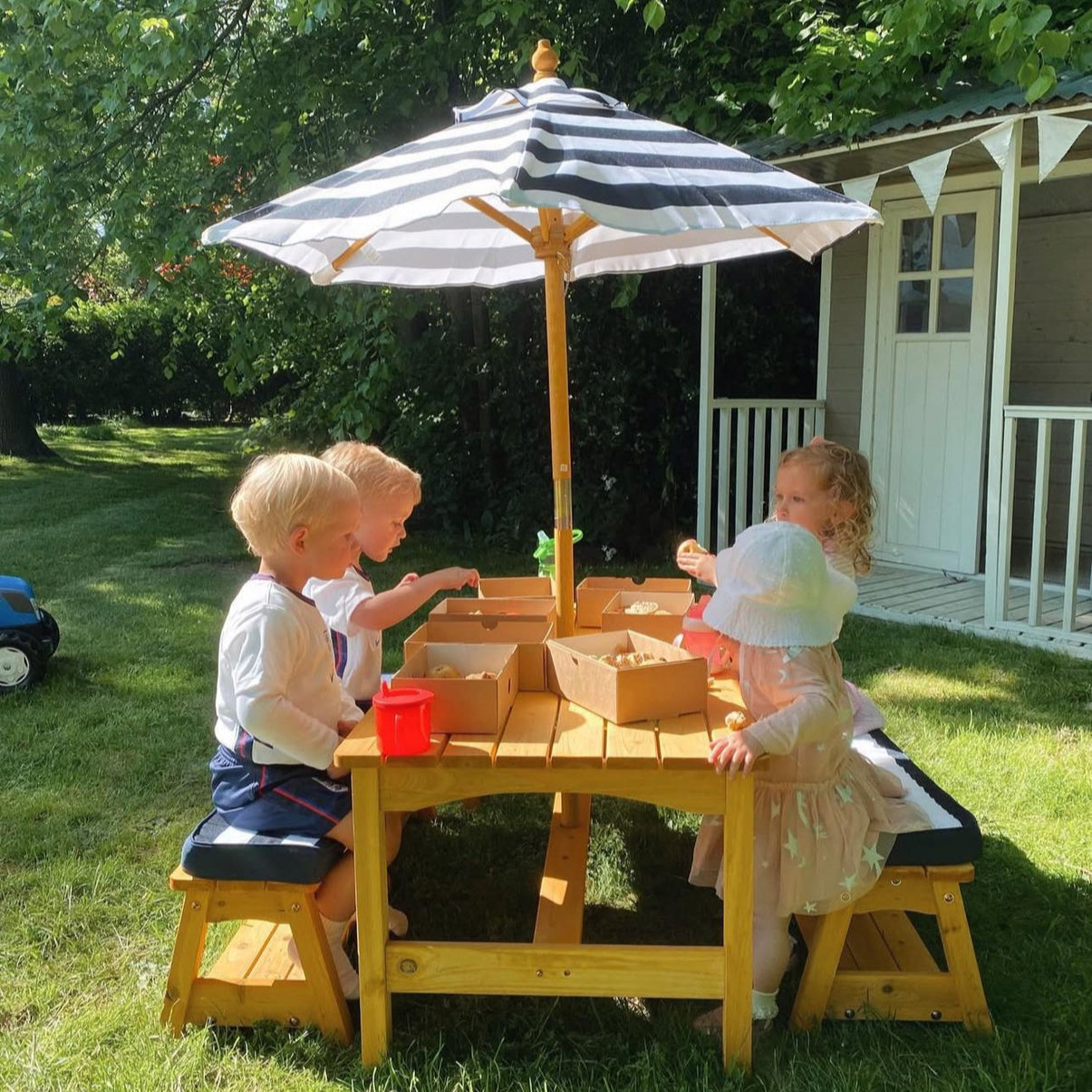 Outdoor Table & Bench Set With Cushions & Umbrella - Navy & White Stripes