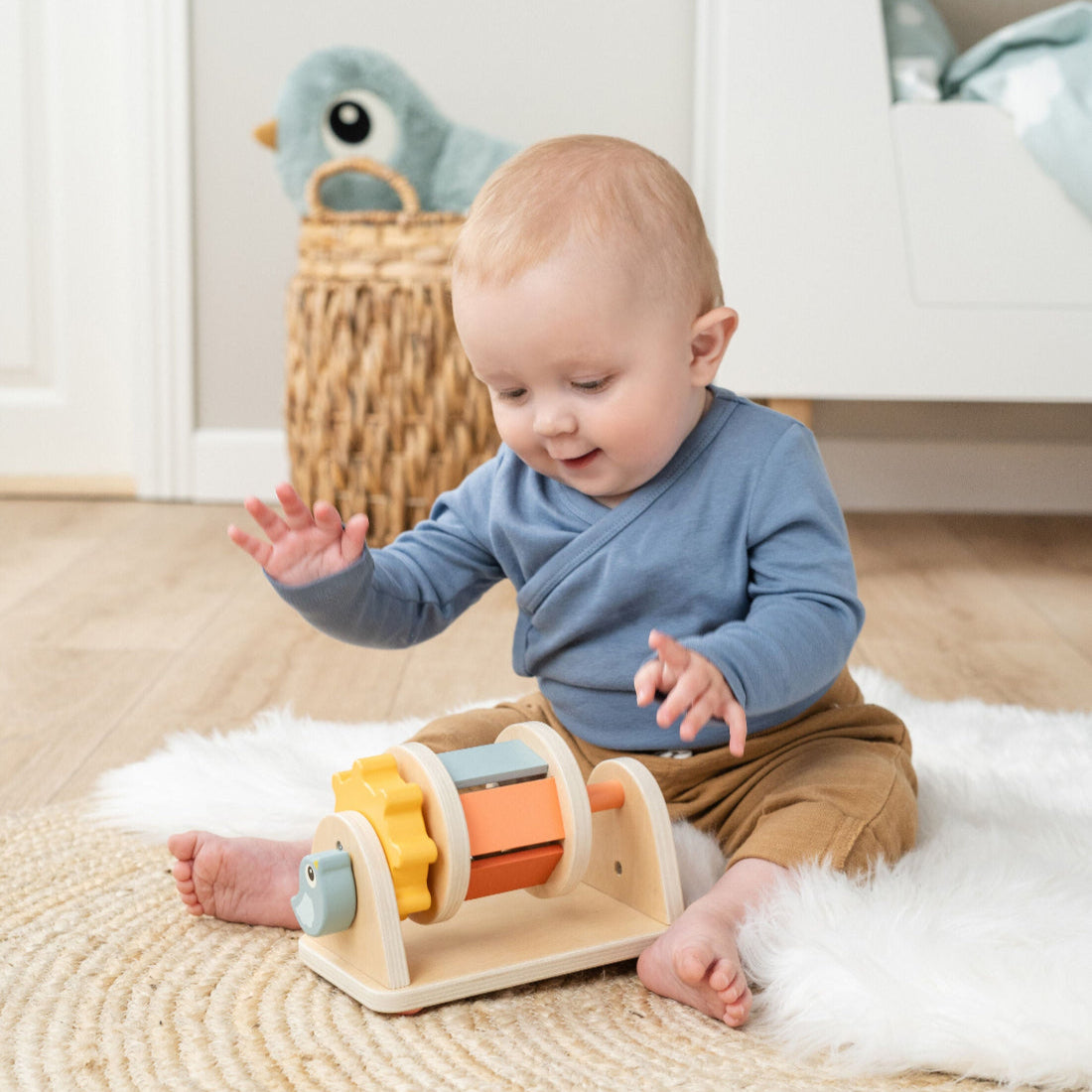 المكعب الخشبي 5 في 1.