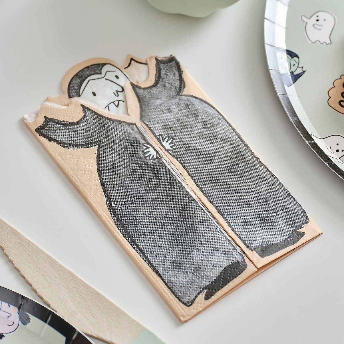 Paper Napkin - Fold out Dracula