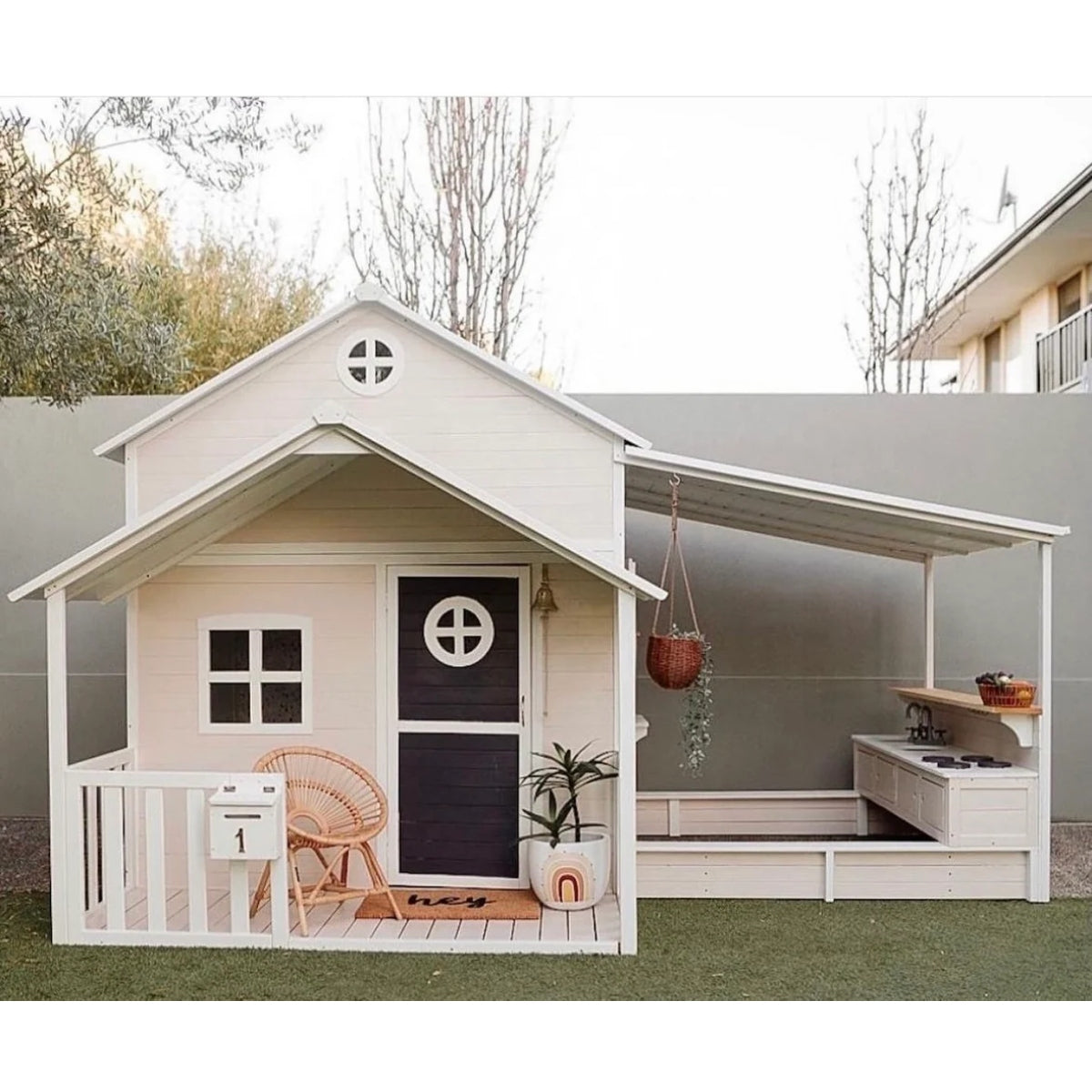 Cubby with Kitchen