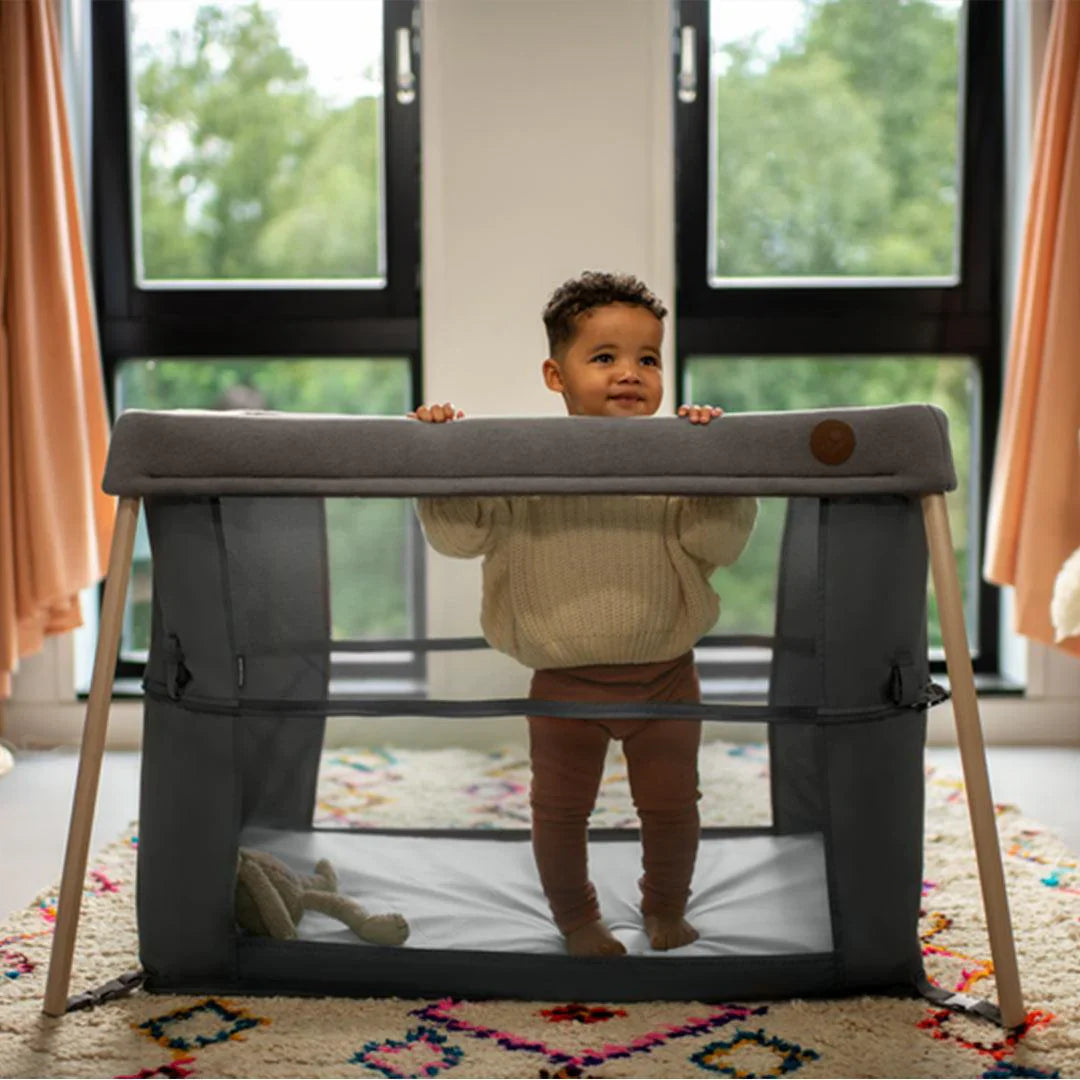 Iris Travel Cot Beyond Grey Eco