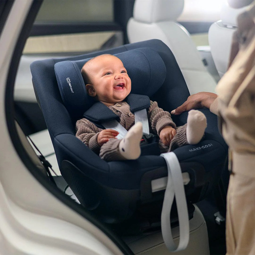 Mica 360 Pro I-Size Car Seat W/Base Authentic Blue