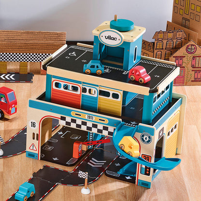 Vintage Wooden Garage - Vilacity
