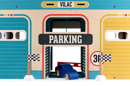 Vintage Wooden Garage - Vilacity