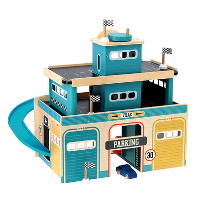 Vintage Wooden Garage - Vilacity