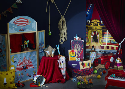 Wooden Circus Theater