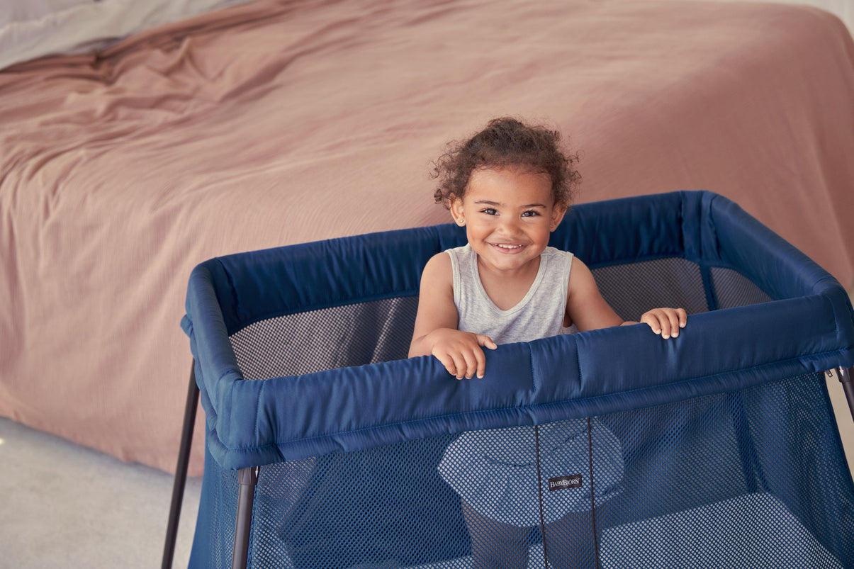 BabyBjörn - Travel Cot Light - Dark Blue