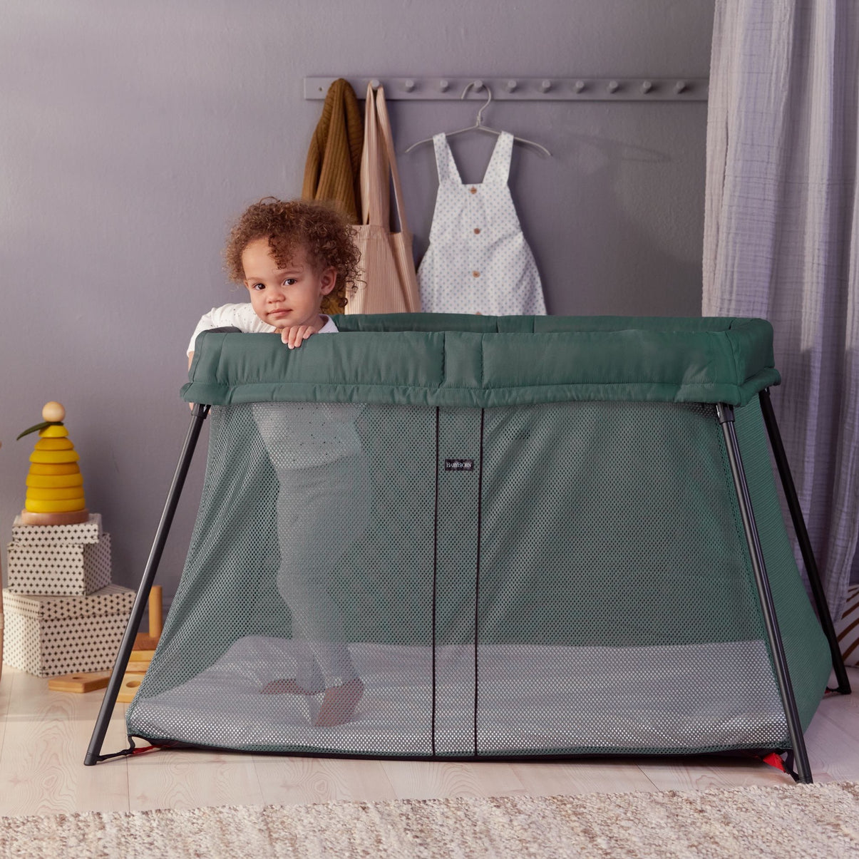 Travel Cot Light