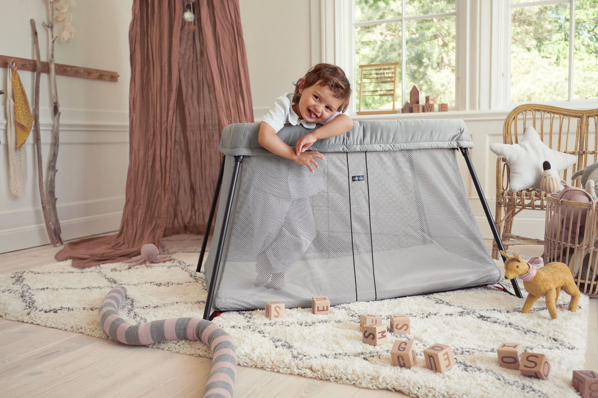 Travel Cot Light