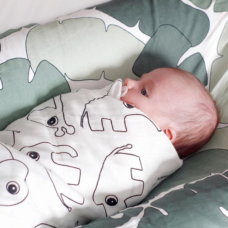 baby customized gifts dubai by Elli Junior Baby wear Trading LLC