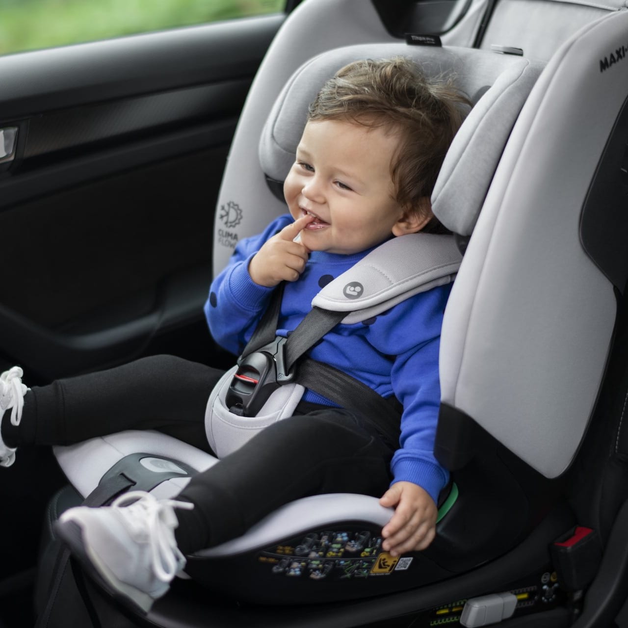 Maxi-Cosi Titan Pro I-Size Car Seat Authentic Grey – Elli Junior