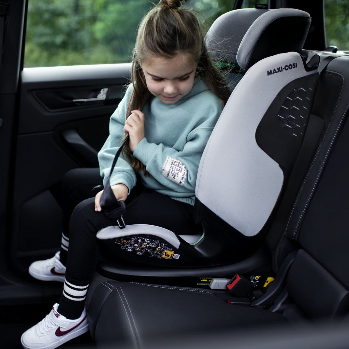 Maxi-Cosi Titan Pro I-Size Car Seat Authentic Black