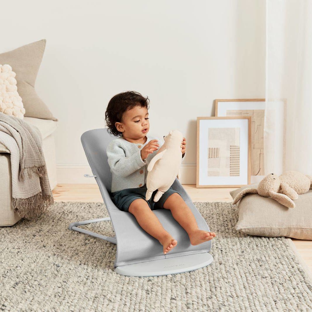 Bouncer Bliss - Cotton, Petal Quilt - Light Grey