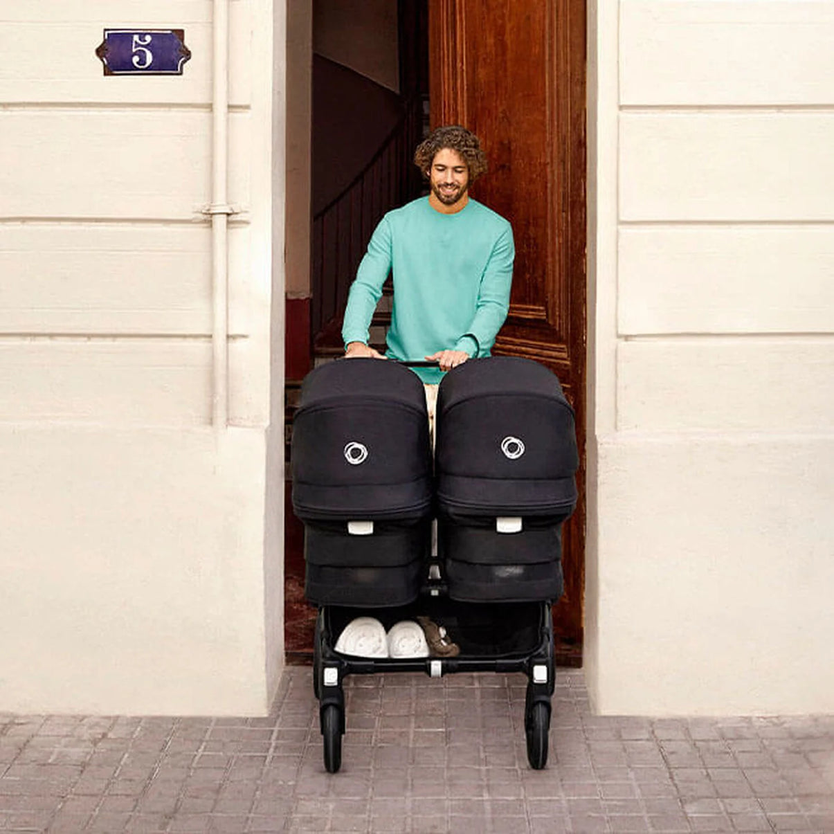 Bugaboo - Donkey 5 Twin Complete Me Travel System - Graphite/Grey Melange
