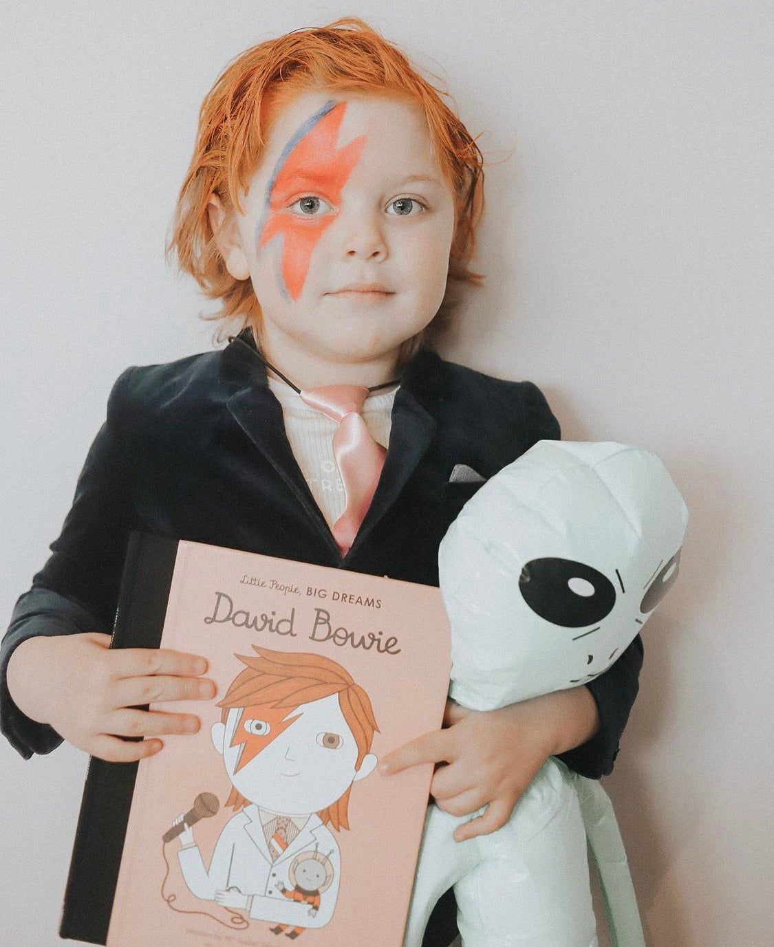 Little People, Big Dreams - David Bowie