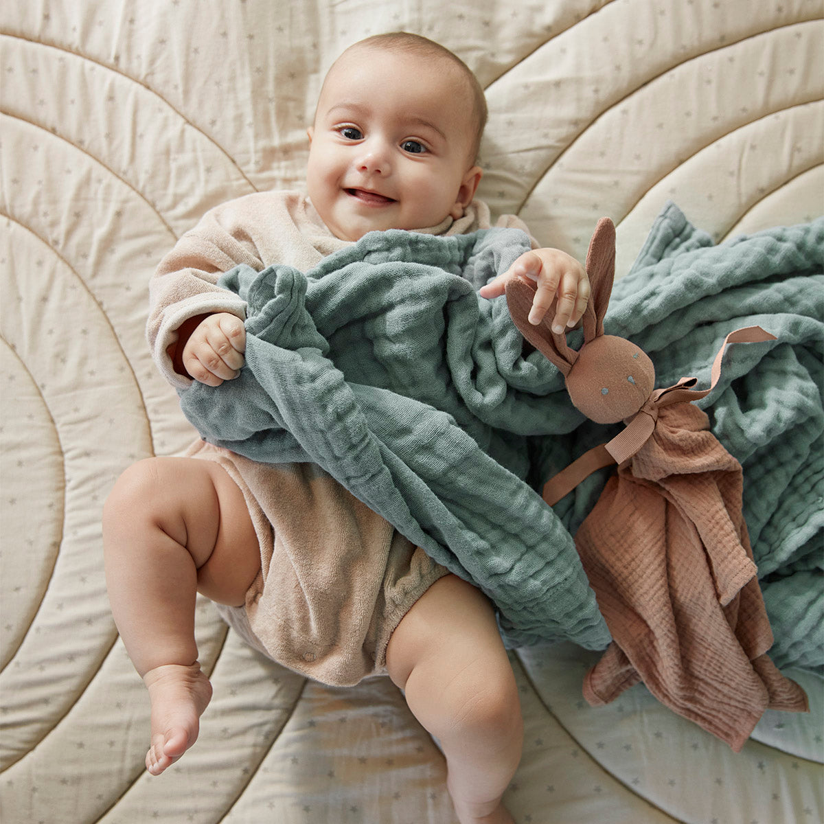 new born baby gifts dubai by Elli Junior Babywear Trading LLC