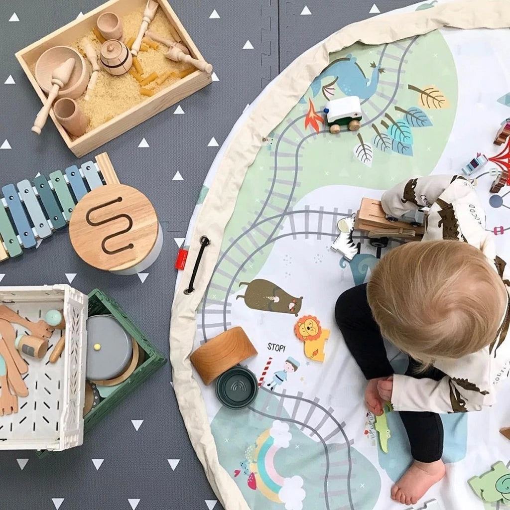 Play and Go - Playmat and Storage Bag - Train Map and Bear