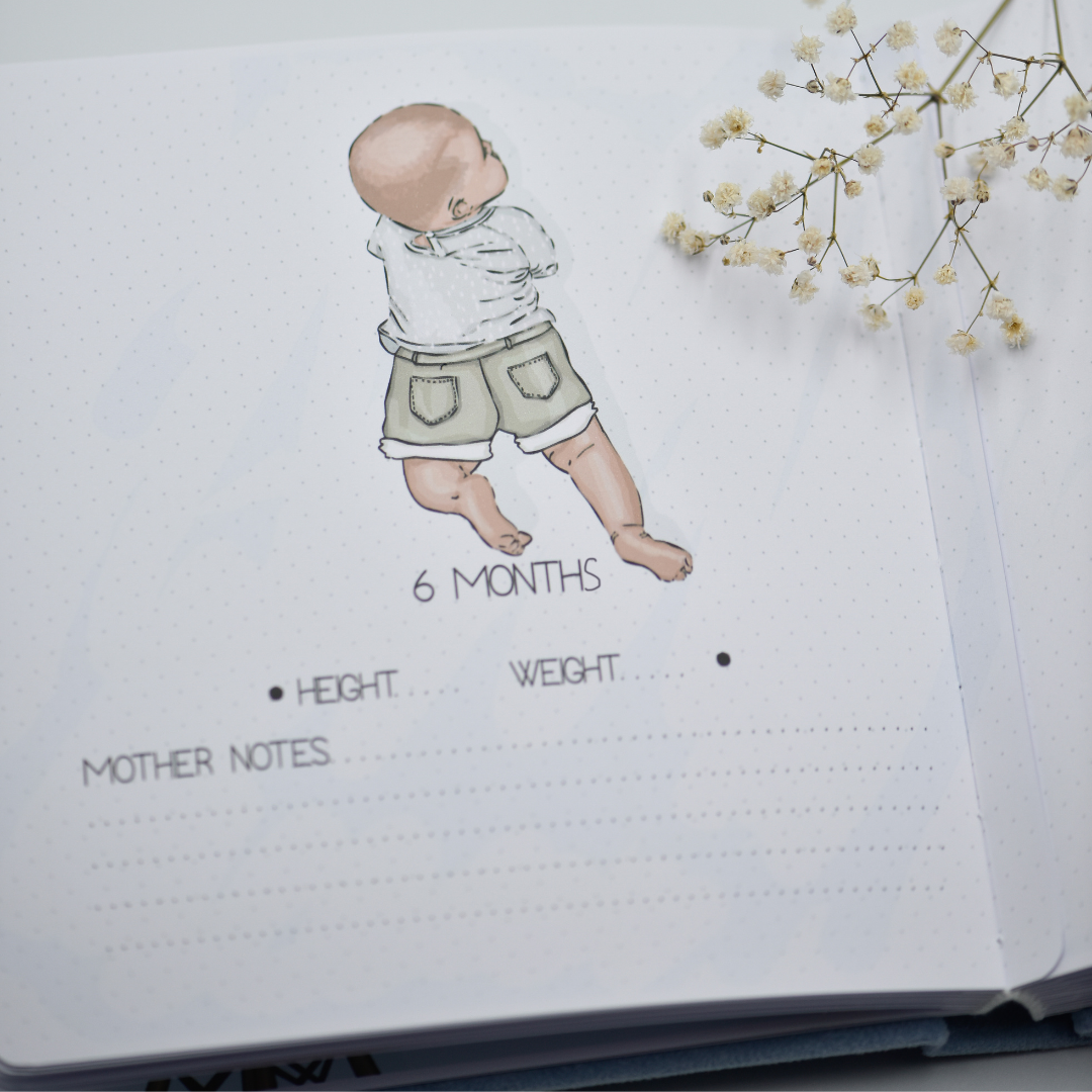 MyBabyStory -Customised Baby Milestones Book -Happy Elephant (باللغة الإنجليزية)