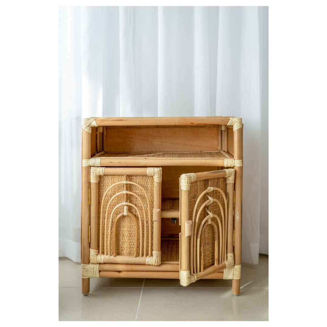 لعب مع Rainbow Cabinet Kids