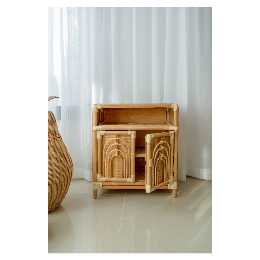 لعب مع Rainbow Cabinet Kids