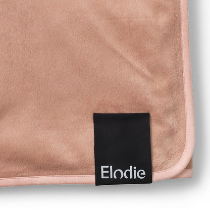 Elodie Details -Pearl Velvet Blanket -Faded Rose (باللغة الإنجليزية)