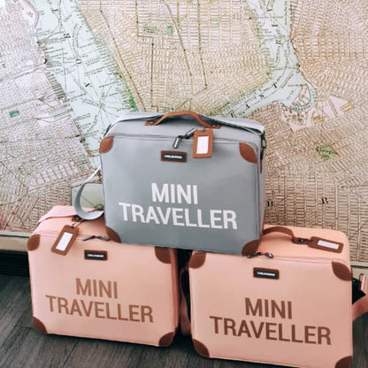 اطلع عليه بتاريخ 07 ديسمبر 2013. Childhome-Mini Traveller Kids Suitcase-Pink Copper