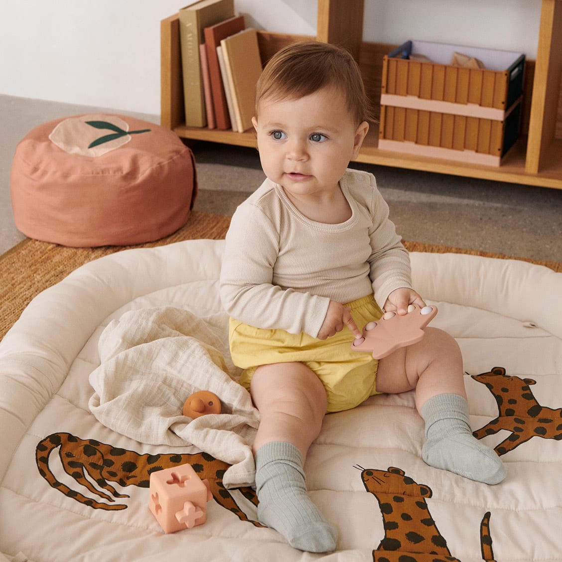 Anne Pop Toy - Tuscany Rose Multi Mix
